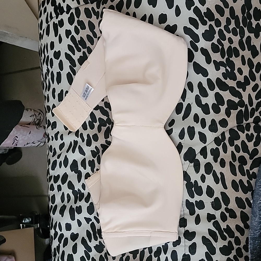 NWT strapless beige bra